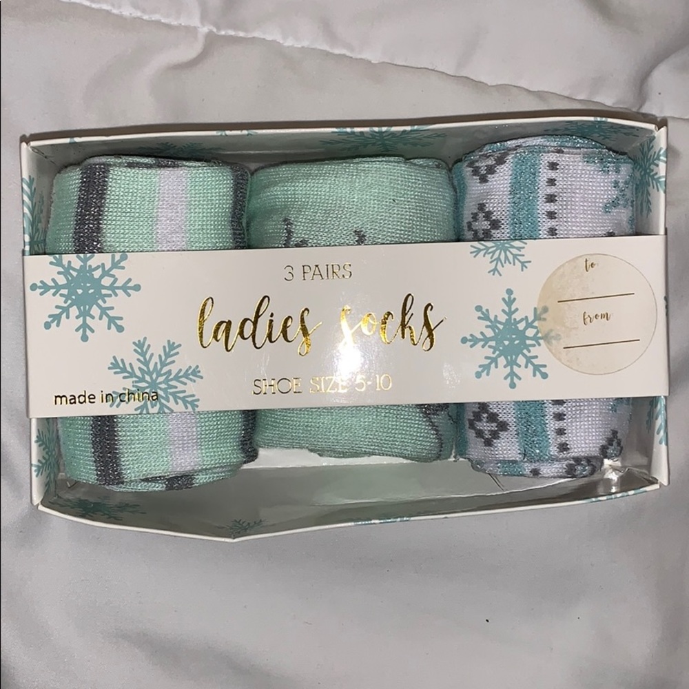 Holiday socks bundle